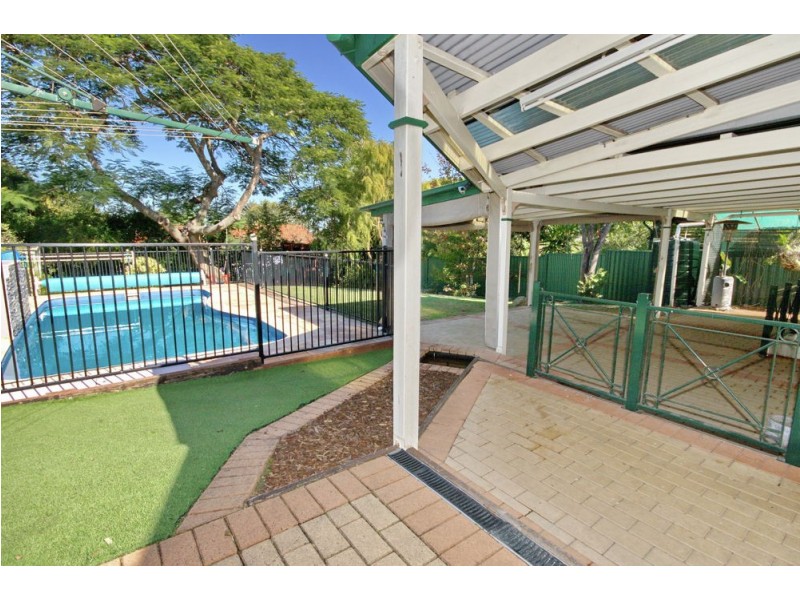 130 Sibley Road, Wynnum West QLD 4178