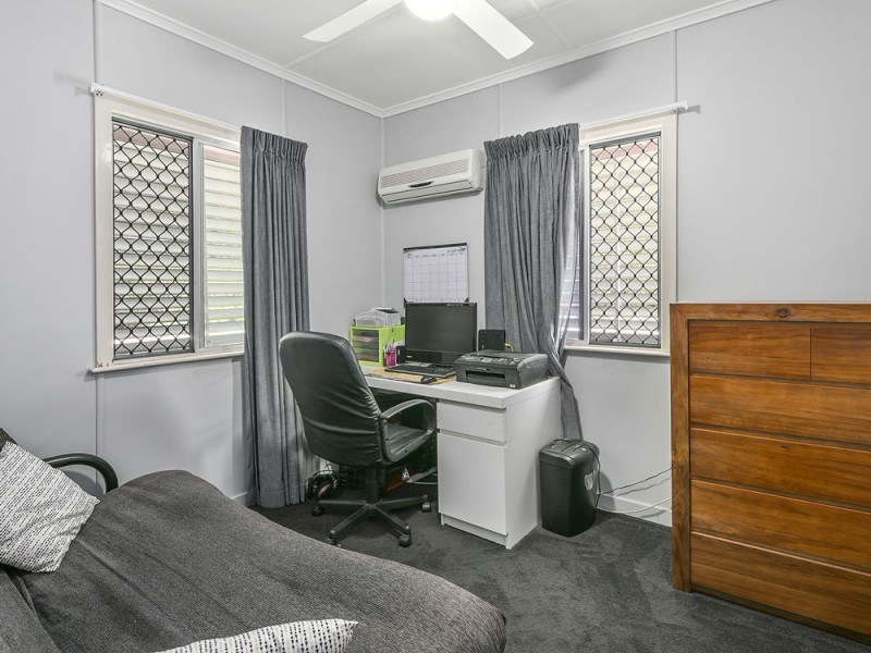 24 Ure Street, Wynnum QLD 4178