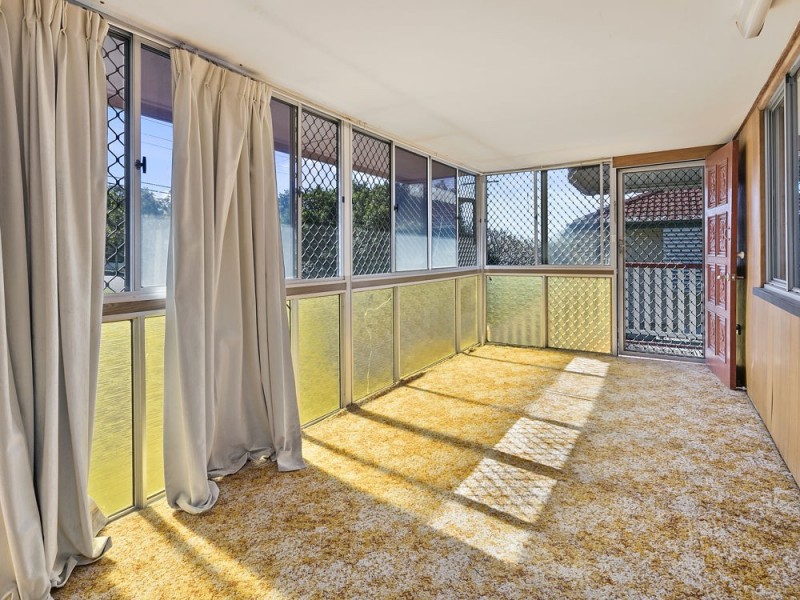 24 Ure Street, Wynnum QLD 4178