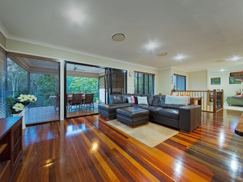 2 Suprano Place, Wakerley QLD 4154