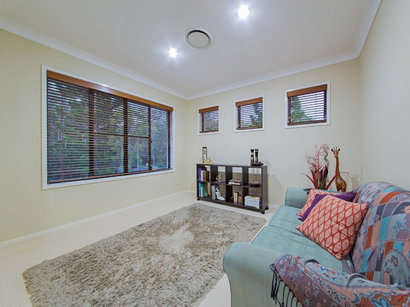 2 Suprano Place, Wakerley QLD 4154