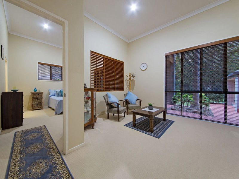 2 Suprano Place, Wakerley QLD 4154