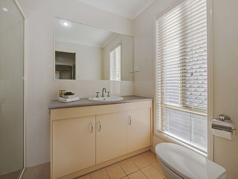 106 Hargreaves Road, Manly West QLD 4179