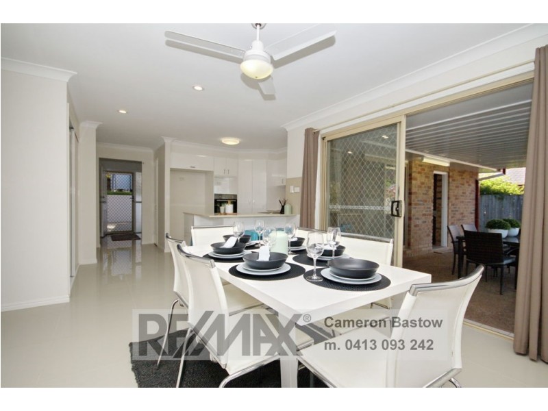 26 Network Drive, Wynnum West QLD 4178