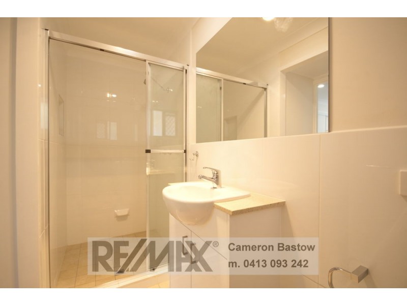 26 Network Drive, Wynnum West QLD 4178