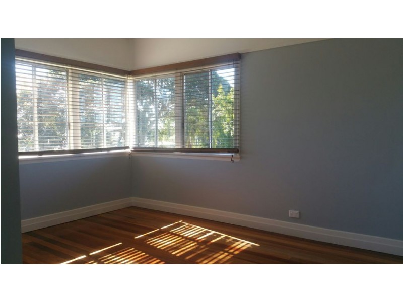 127 Besham Parade, Wynnum QLD 4178
