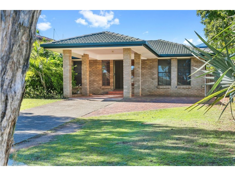 34 Mackerel St, Manly West QLD 4179