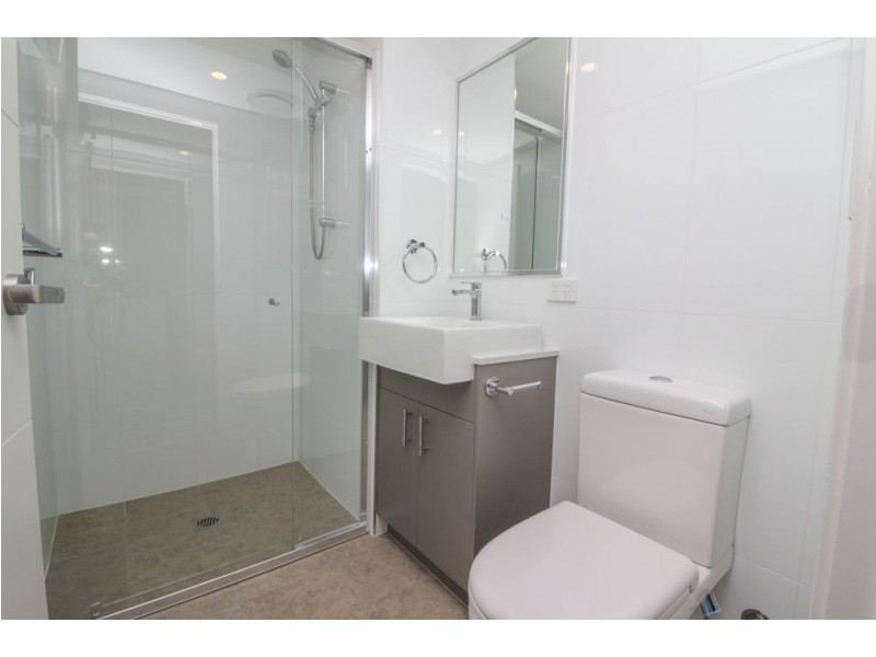 205 177 Melville Terrace, Manly QLD 4179