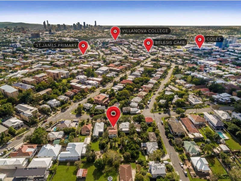 15 Rees Avenue, Coorparoo QLD 4151