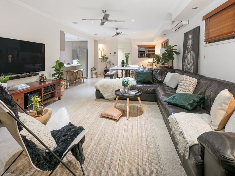 9 Blackwood Road, Manly West QLD 4179