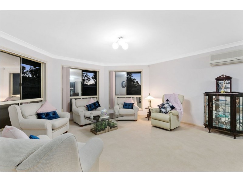 5 Miles Crescent, Manly West QLD 4179