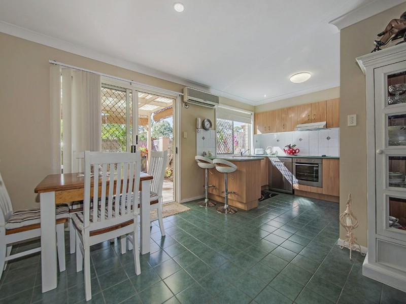 38/27 Camille Crescent, Wynnum West QLD 4178