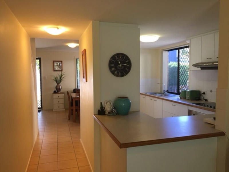 7/49 Gannon Ave, Manly QLD 4179