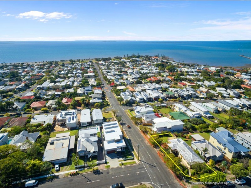 96 Carlton Terrace, Manly QLD 4179