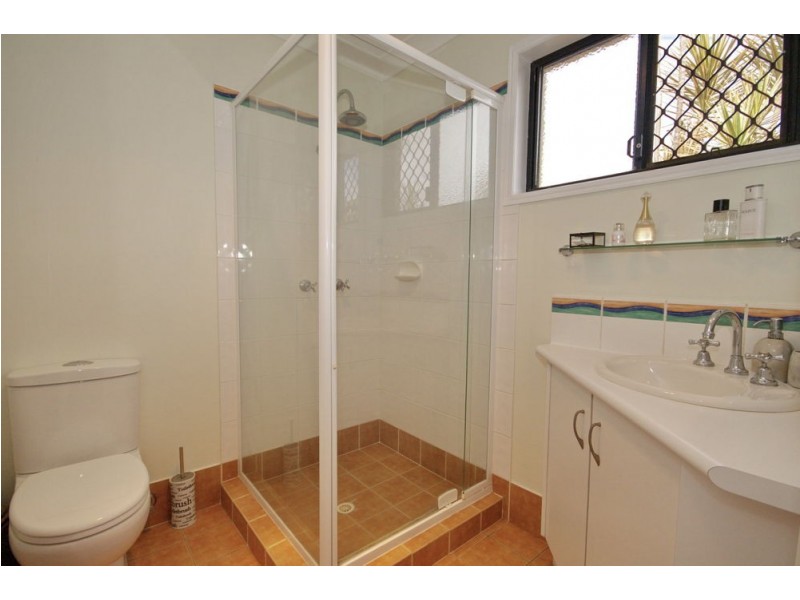 75 Hargreaves Road, Manly West QLD 4179