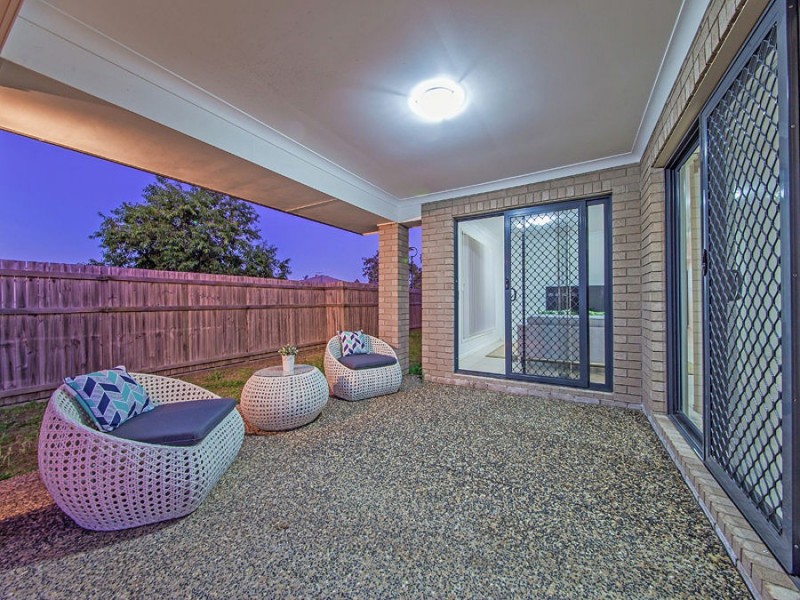 9 Higgs Circuit, Wynnum West QLD 4178