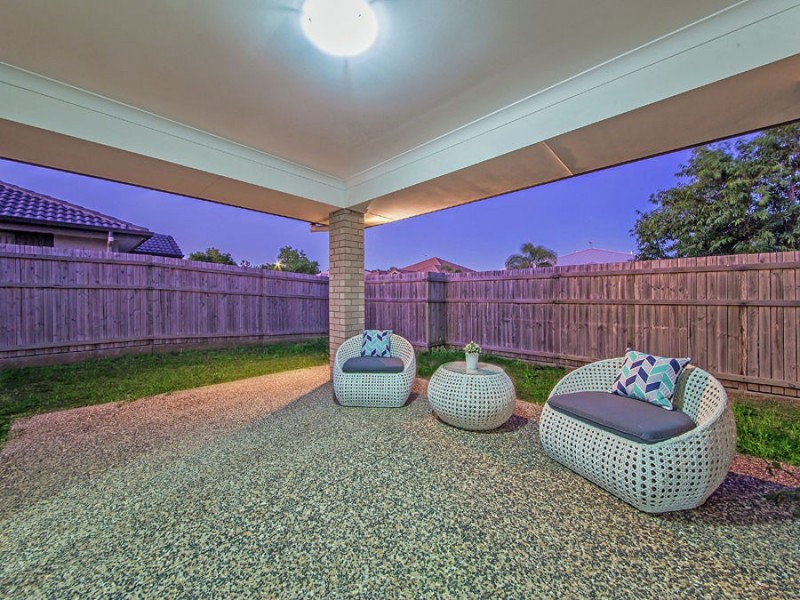 9 Higgs Circuit, Wynnum West QLD 4178