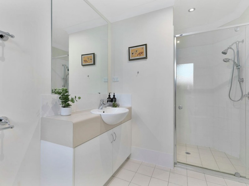 3 Figtree Place, Wakerley QLD 4154