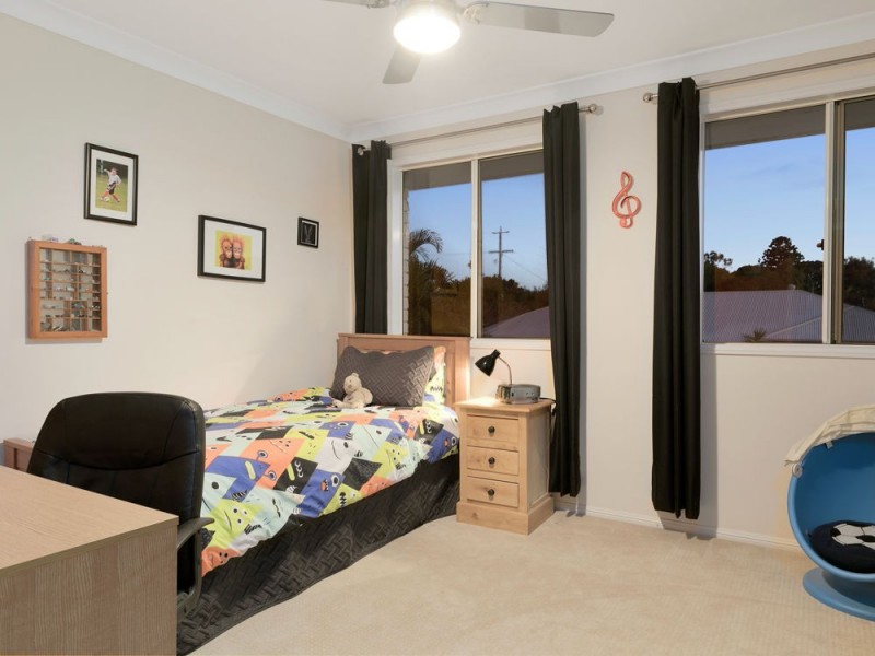 3 Figtree Place, Wakerley QLD 4154