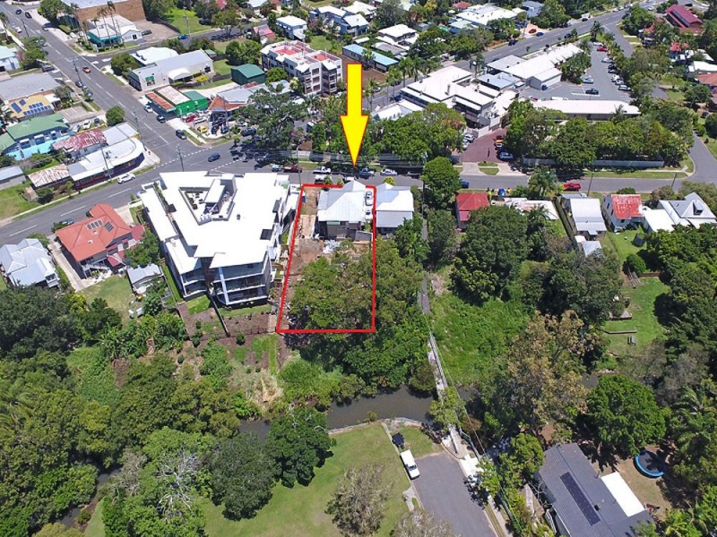 18 Bay Terrace, Wynnum QLD 4178