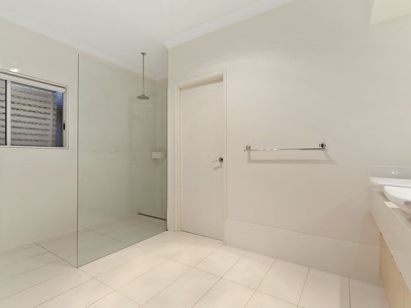 150 Mountjoy Terrace, Manly QLD 4179