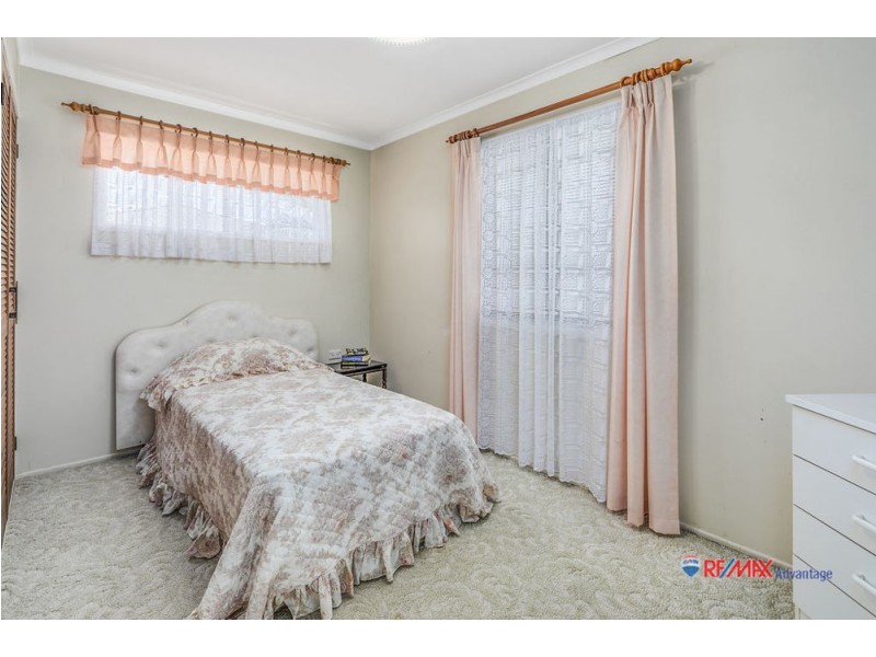 1 Tabitha Street, Manly West QLD 4179