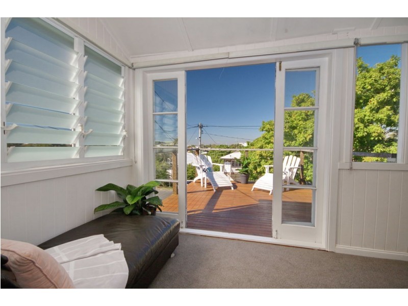 45 Wassell Street, Wynnum QLD 4178