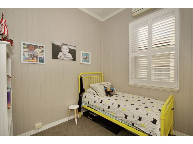 45 Wassell Street, Wynnum QLD 4178