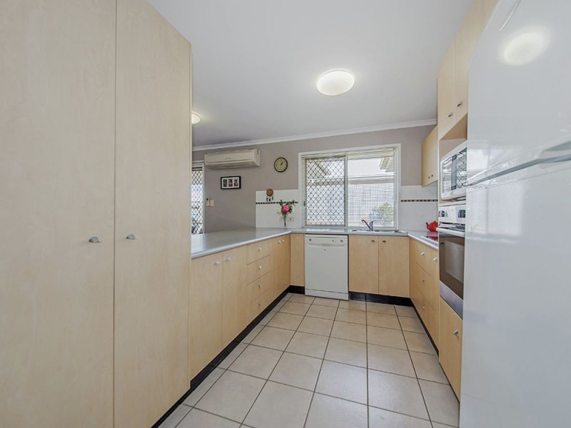34/8 Zahner Place, Manly West QLD 4179