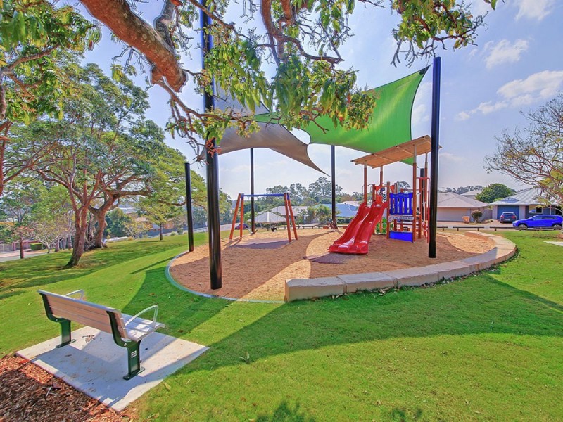 34/8 Zahner Place, Manly West QLD 4179