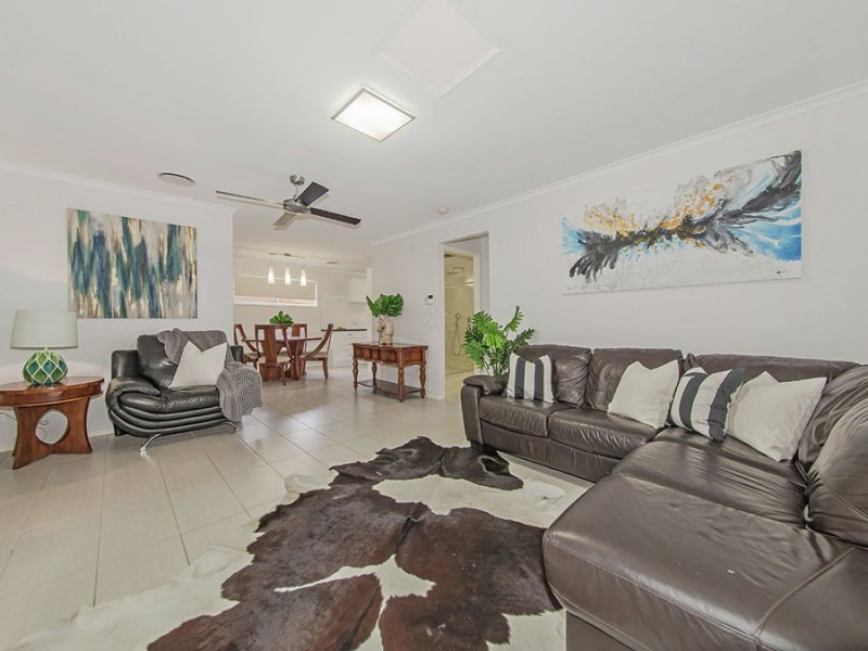 21/100 Meadowlands Road, Carina QLD 4152