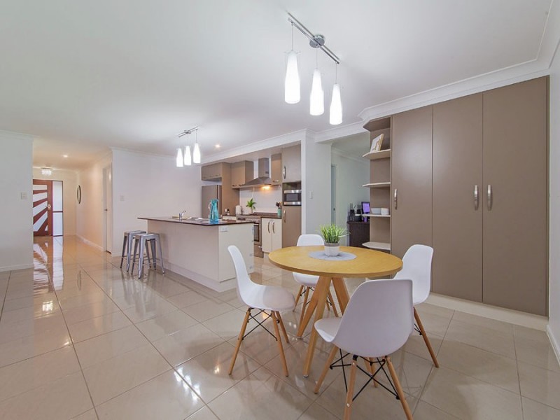 1 Ribblesdale Place, Gumdale QLD 4154