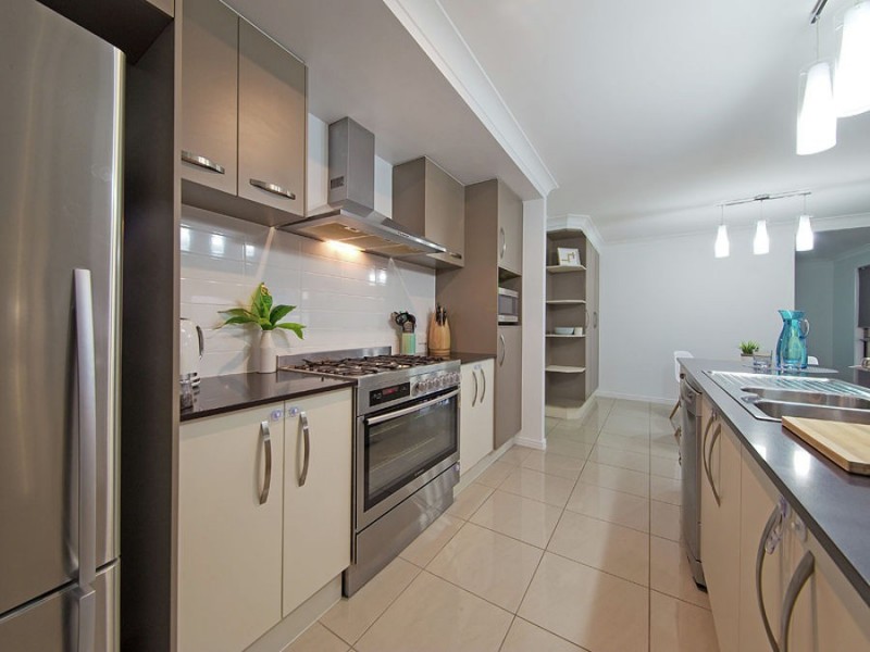 1 Ribblesdale Place, Gumdale QLD 4154