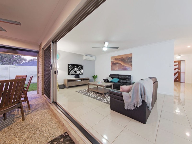 1 Ribblesdale Place, Gumdale QLD 4154