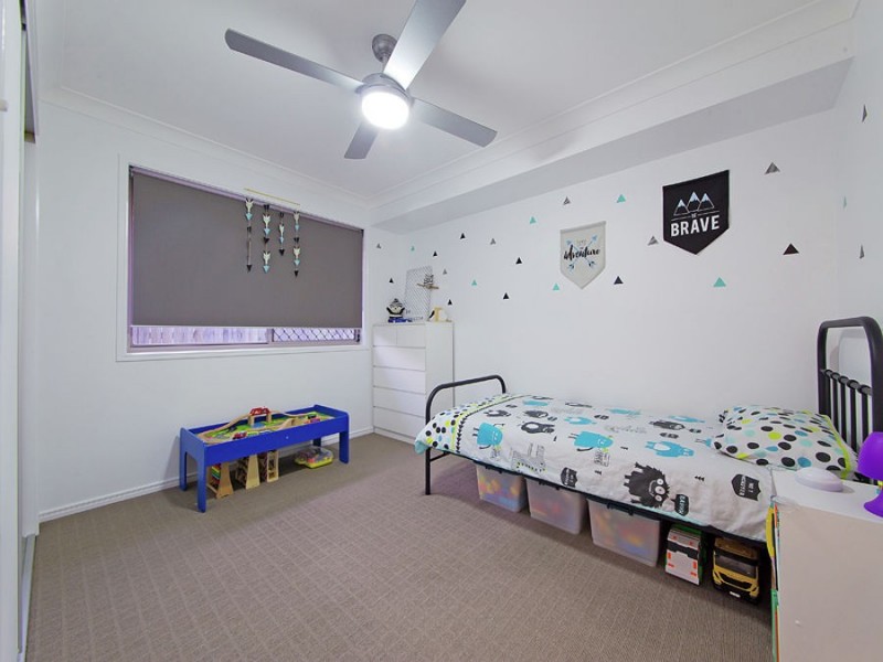 1 Ribblesdale Place, Gumdale QLD 4154