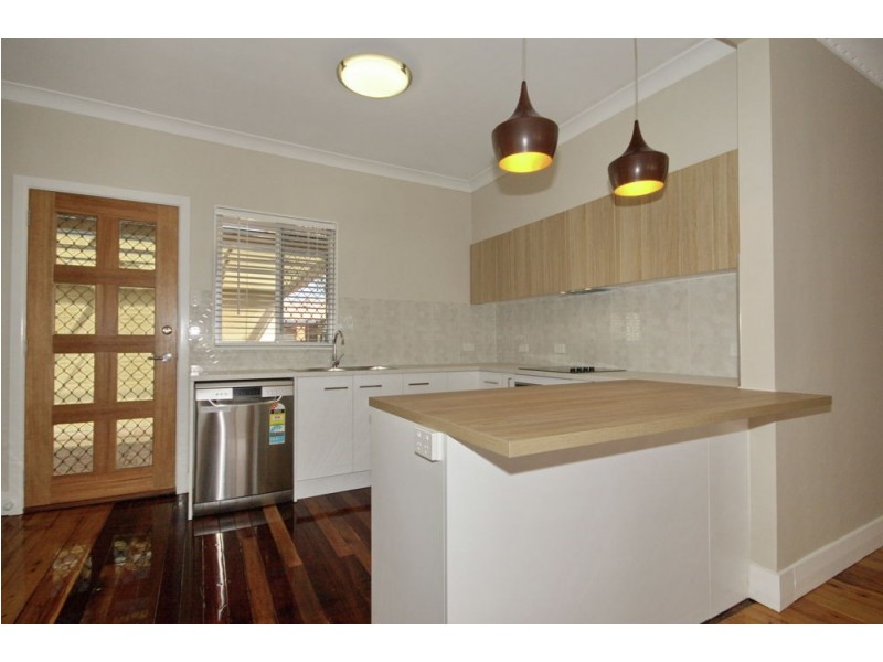 532 Tingal Road, Wynnum QLD 4178