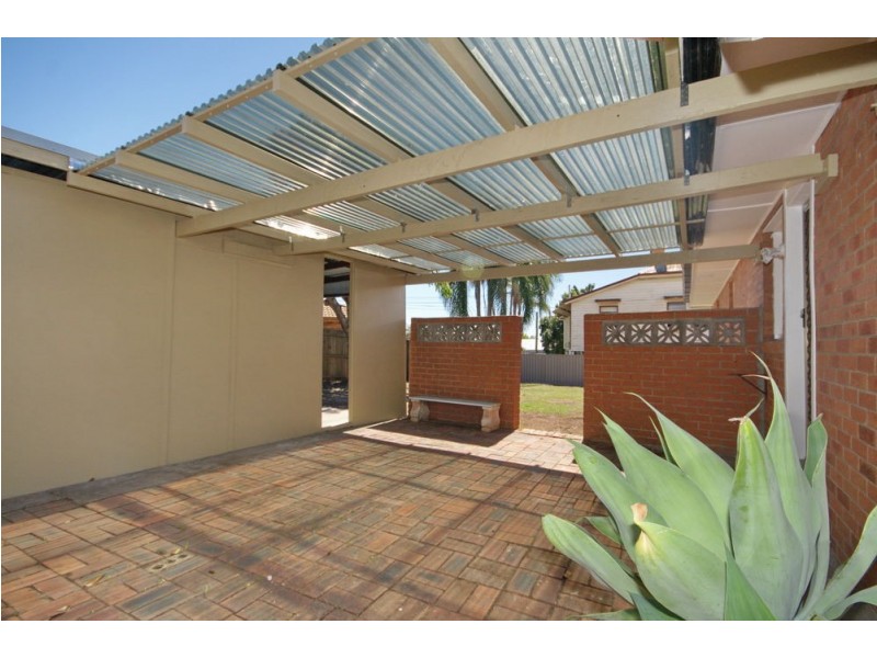 532 Tingal Road, Wynnum QLD 4178