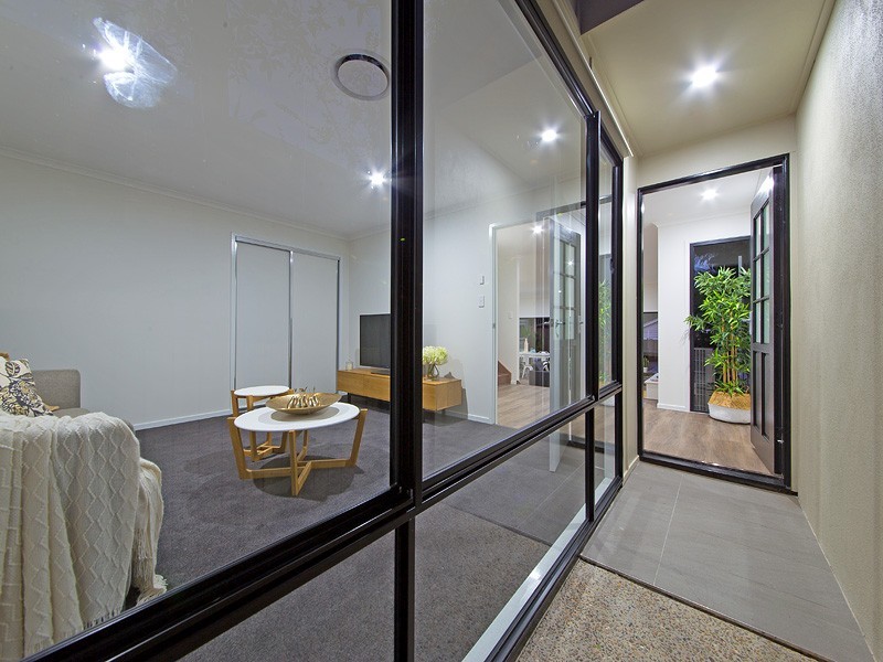 144 Kamarin Street, Manly West QLD 4179