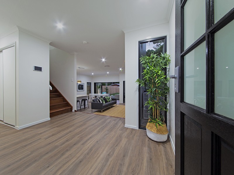 144 Kamarin Street, Manly West QLD 4179