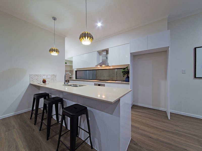 144 Kamarin Street, Manly West QLD 4179