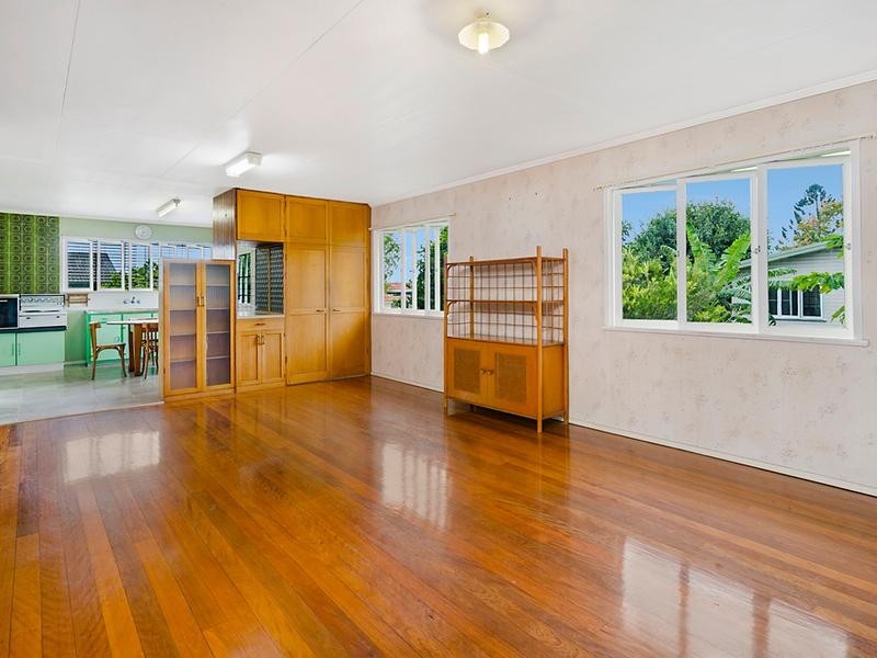 17 Attey St, Manly West QLD 4179