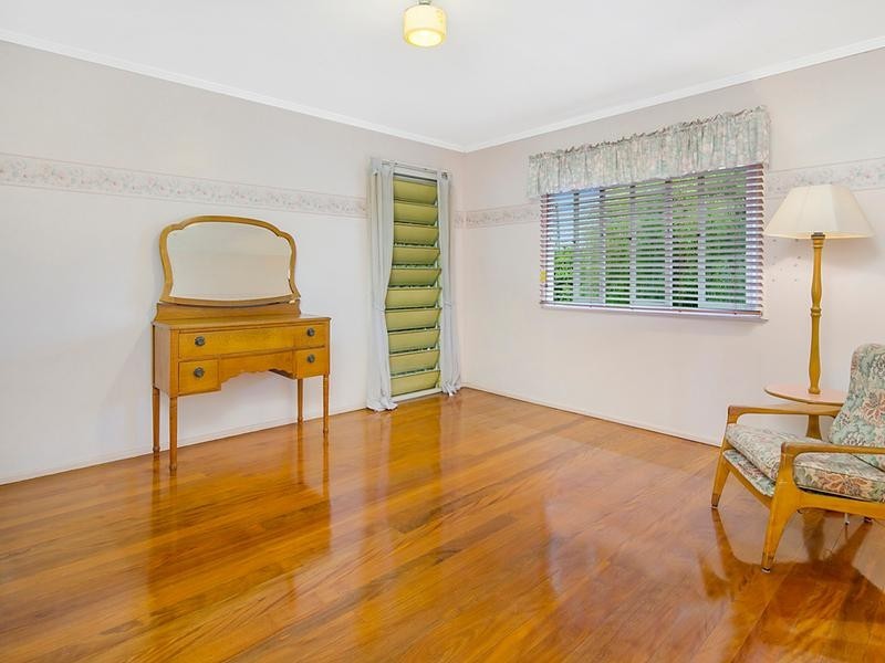 17 Attey St, Manly West QLD 4179