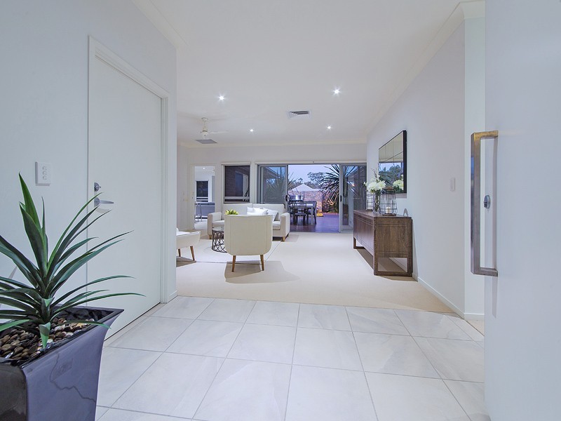 72 Moss Road, Wakerley QLD 4154