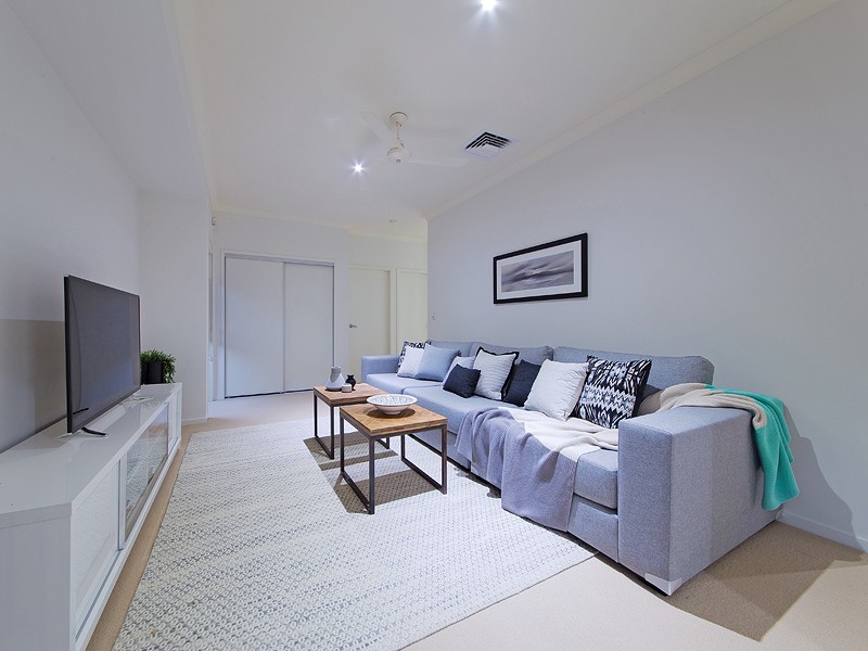 72 Moss Road, Wakerley QLD 4154