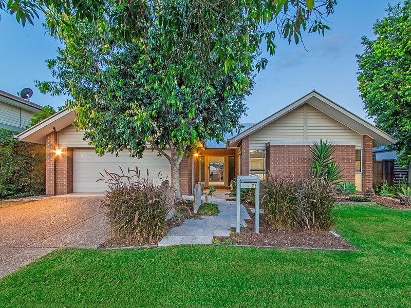 72 Moss Road, Wakerley QLD 4154