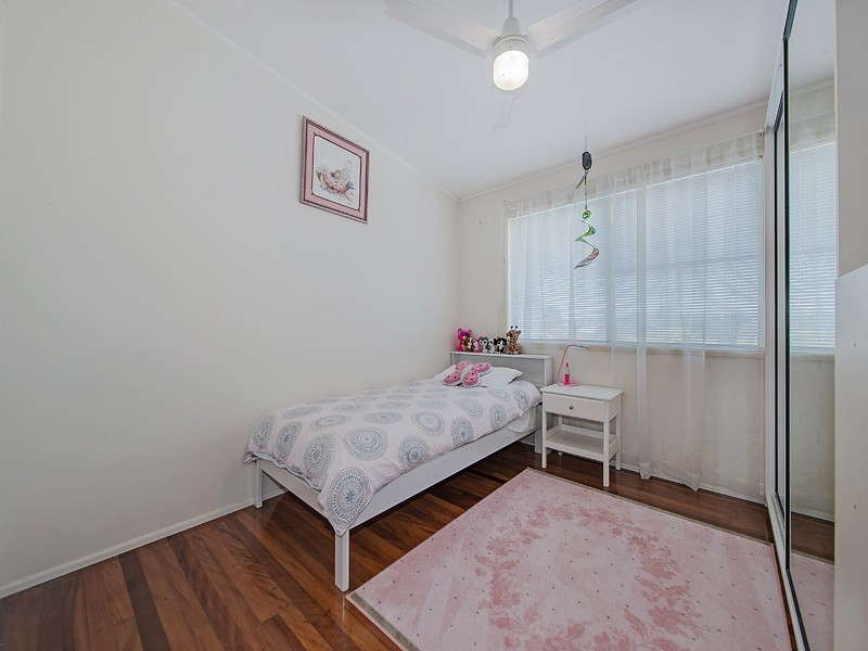 9 Meadowview Street, Tingalpa QLD 4173