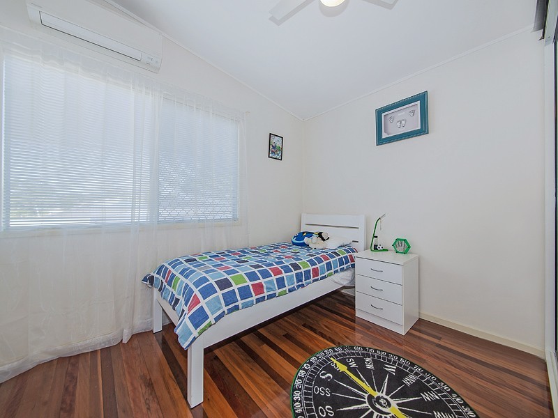 9 Meadowview Street, Tingalpa QLD 4173