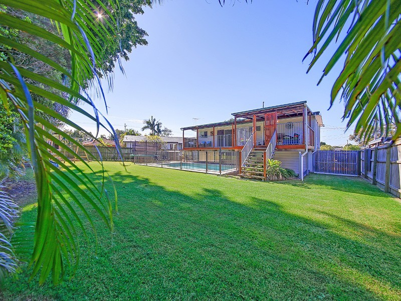 9 Meadowview Street, Tingalpa QLD 4173