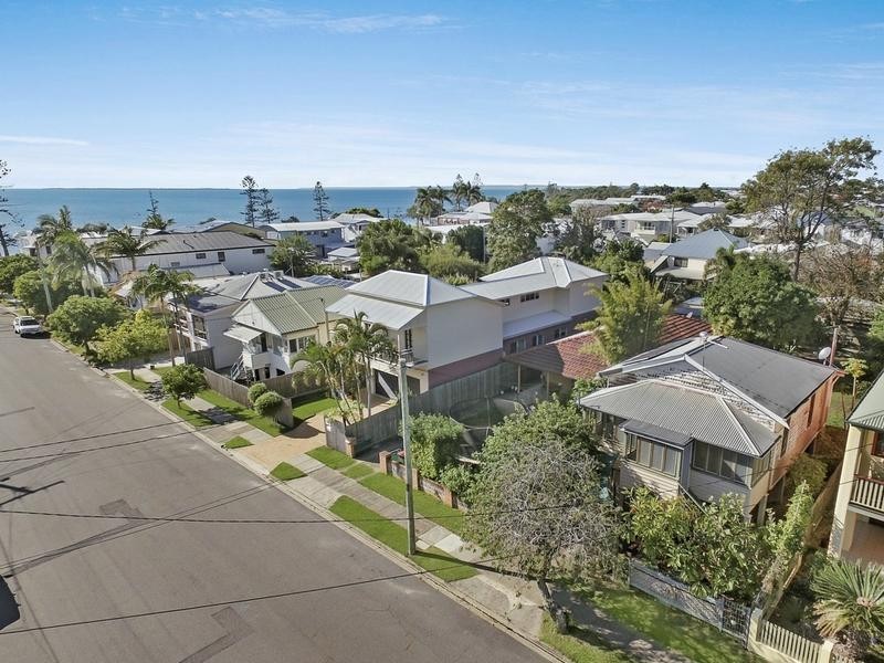22 Chestnut St, Wynnum QLD 4178