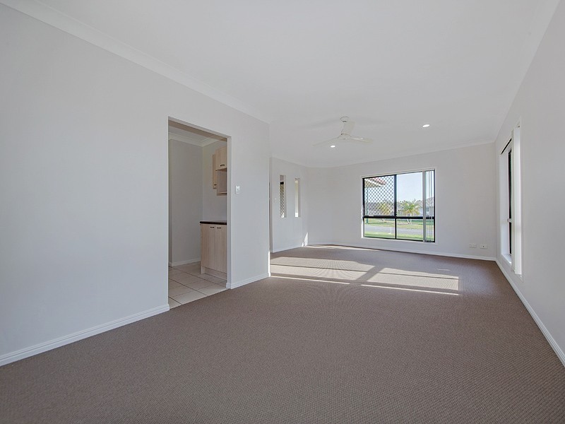 19 Summerhill Street, Victoria Point QLD 4165